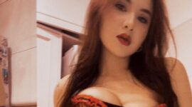 Audrey Davis, Putri Vokalis David Naif. (Instagram.com@anastasia.label)